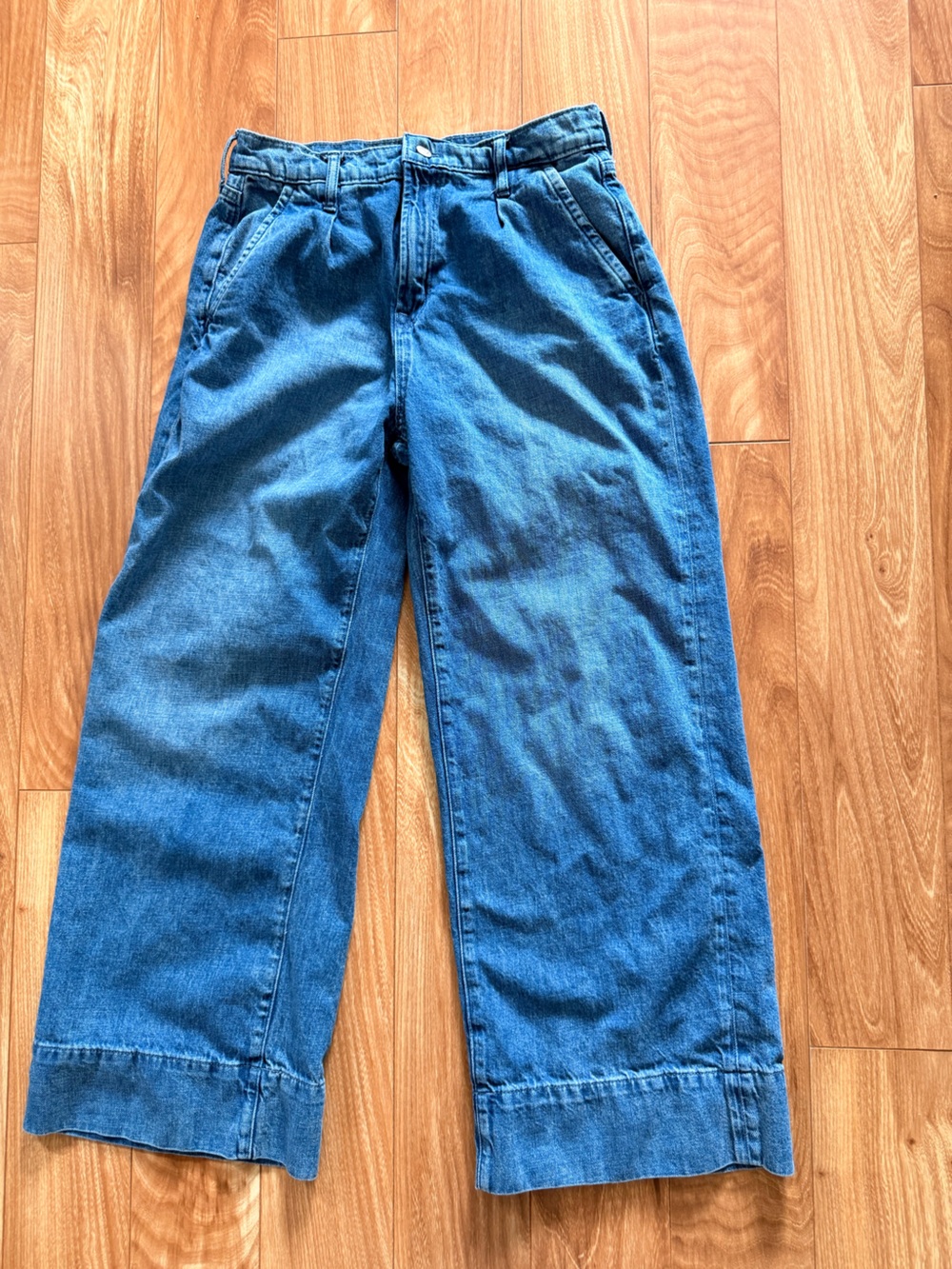 Gap Wide Leg High Rise Jeans - size 8/29R